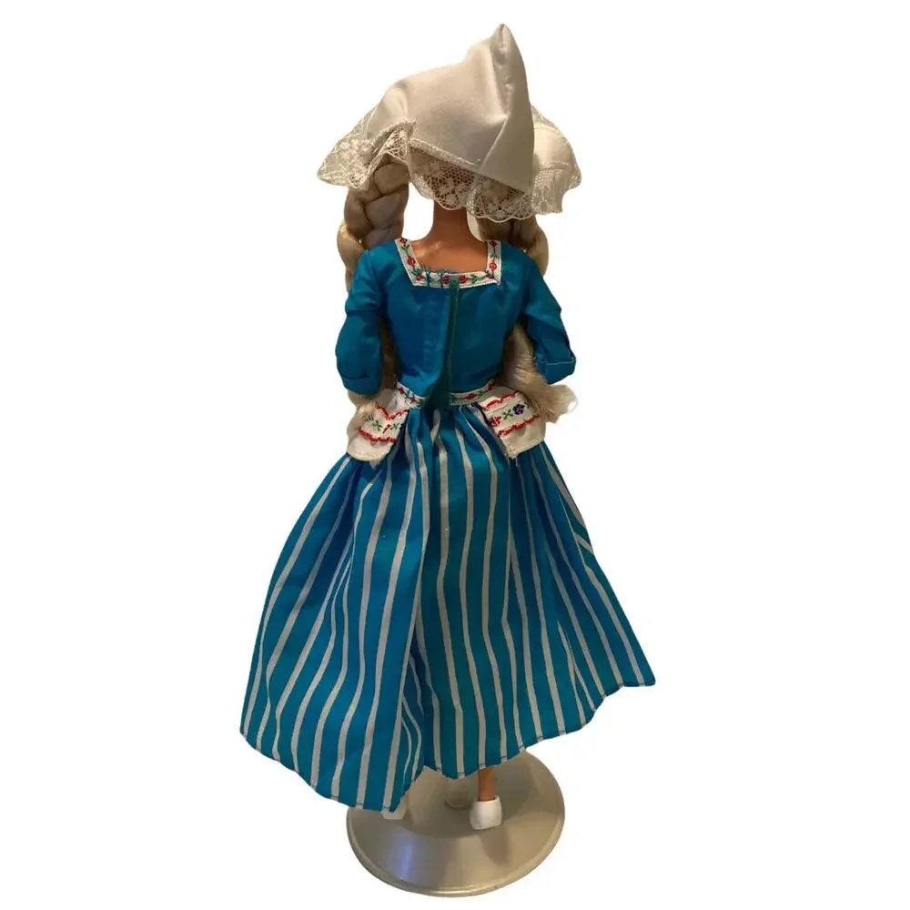 Mattel BARBIE Doll DUTCH #11104 Dolls of the World 1993 Special Edition W/ Stand